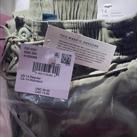 BNWT AE Next Level High-Waisted
Jegging Jogger in Olive - Picture 11 of 16